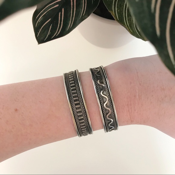 Assorted bracelet bundle - Picture 6 of 6